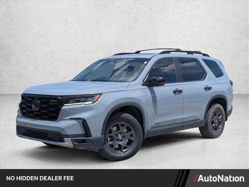 Sonic Gray Pearl 2024 Honda Pilot TrailSport