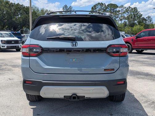 Sonic Gray Pearl 2024 Honda Pilot TrailSport