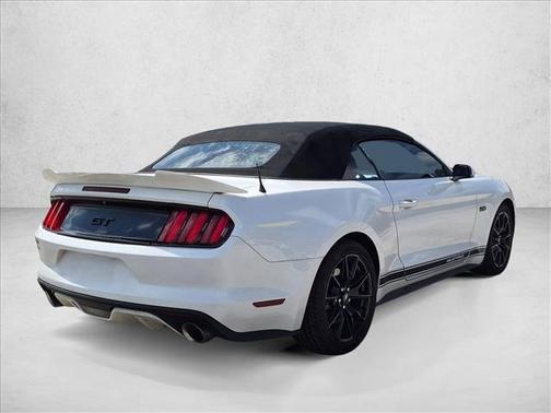 Oxford White 2017 Ford Mustang GT Premium