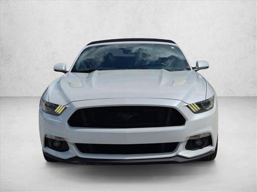 Oxford White 2017 Ford Mustang GT Premium