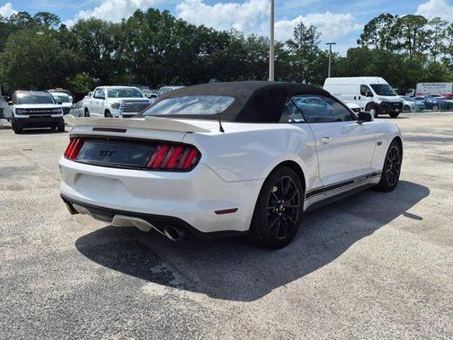 Oxford White 2017 Ford Mustang GT Premium