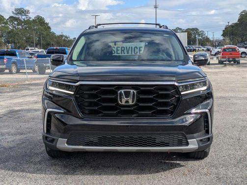 2024 Honda Pilot Touring 8-Passenger