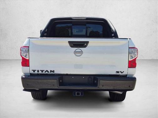 Pearl White Tricoat 2024 Nissan Titan SV