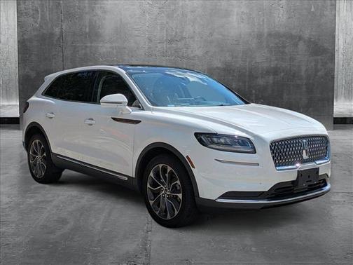 2022 Lincoln Nautilus Reserve