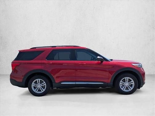 Rapid Red Metallic Tinted Clearcoat 2023 Ford Explorer XLT