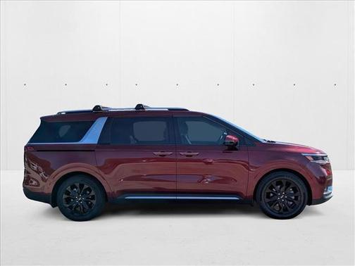 2024 Kia Carnival SX