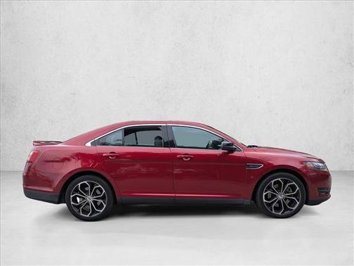 2018 Ford Taurus SHO
