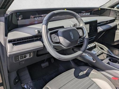 2025 Lincoln Nautilus Reserve