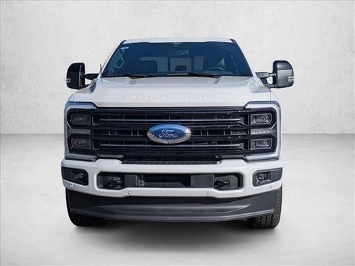 Star White Metallic Tri-Coat 2025 Ford F-250 Platinum