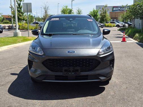 Magnetic Metallic 2020 Ford Escape SE