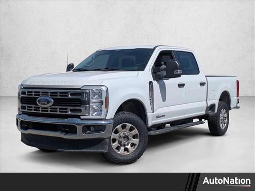 Oxford White 2024 Ford F-250 XLT