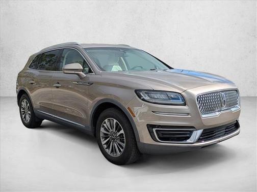 2019 Lincoln Nautilus Select