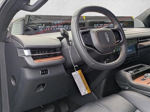 2025 Lincoln Navigator Black Label