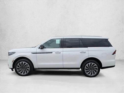 2025 Lincoln Navigator Black Label