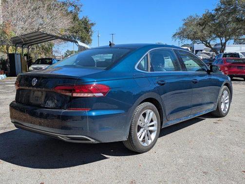 2020 Volkswagen Passat 2.0T SE