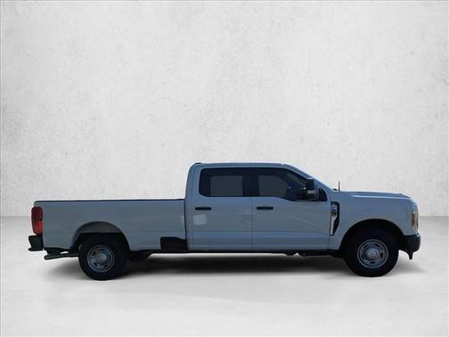 Oxford White 2025 Ford F-250 XL