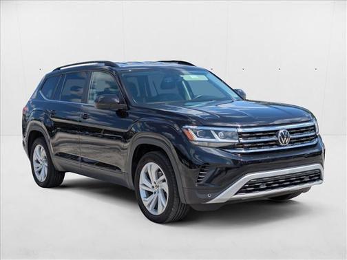 2022 Volkswagen Atlas 3.6L SE w/Technology