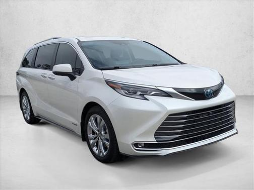 2021 Toyota Sienna Platinum