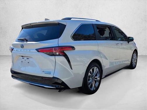 2021 Toyota Sienna Platinum