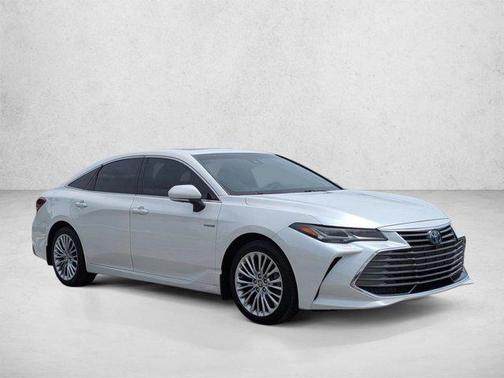 Wind Chill Pearl 2021 Toyota Avalon Hybrid Limited