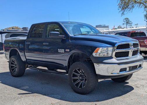 2018 RAM 1500 SLT