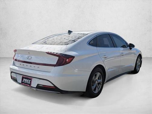 2023 Hyundai SONATA SE
