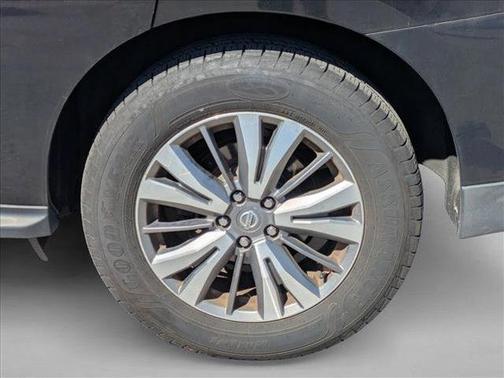 2020 Nissan Pathfinder SV 4WD