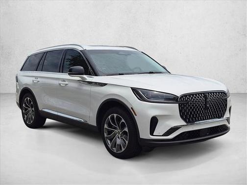 Pristine White Metallic Tri-Coat 2025 Lincoln Aviator Reserve