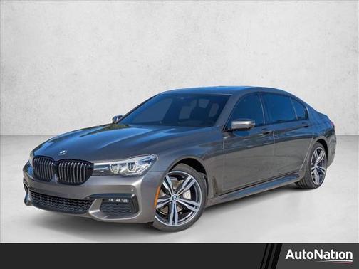 2019 BMW 740 740i