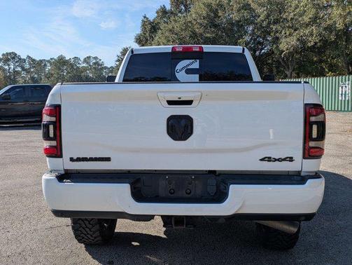 2021 RAM 2500 Laramie Crew Cab 4x4 6'4' Box