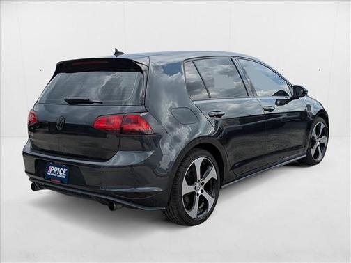 2017 Volkswagen Golf GTI 2.0T S 4-Door