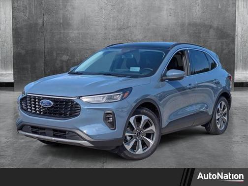 2025 Ford Escape Platinum