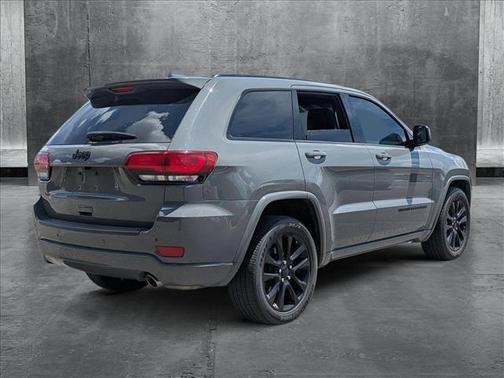 2021 Jeep Grand Cherokee Laredo
