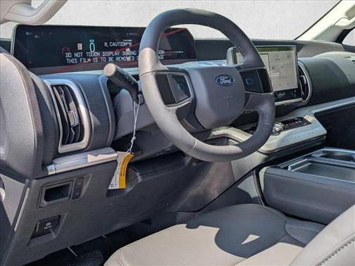 Agate Black Metallic 2026 Ford Expedition Active