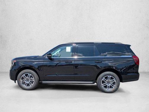 Agate Black Metallic 2026 Ford Expedition Active