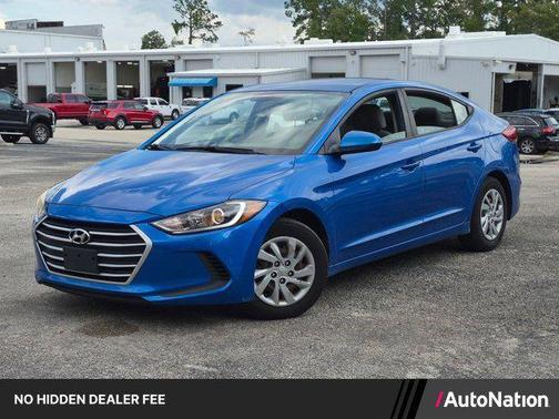 Electric Blue Metallic 2017 Hyundai ELANTRA SE
