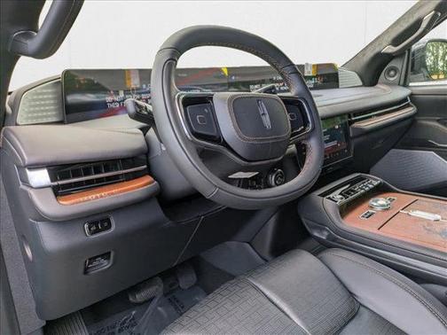 2025 Lincoln Navigator Black Label