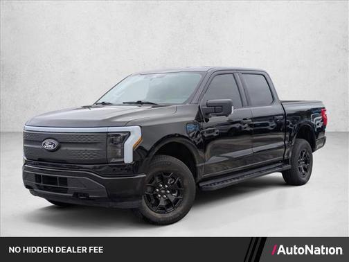 Agate Black Metallic 2025 Ford F-150 Lightning XLT