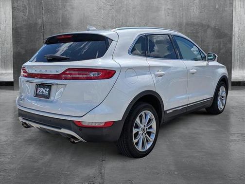 2019 Lincoln MKC Select