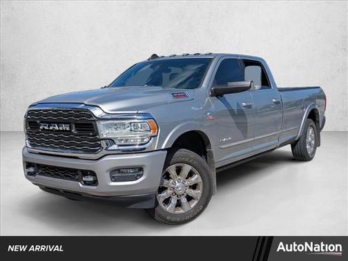 2019 RAM 3500 Limited Crew Cab 4x4 8' Box