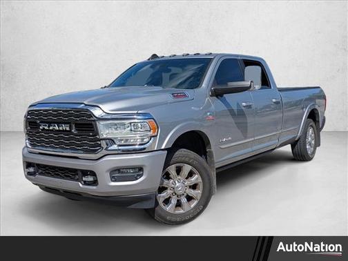2019 RAM 3500 Limited Crew Cab 4x4 8' Box