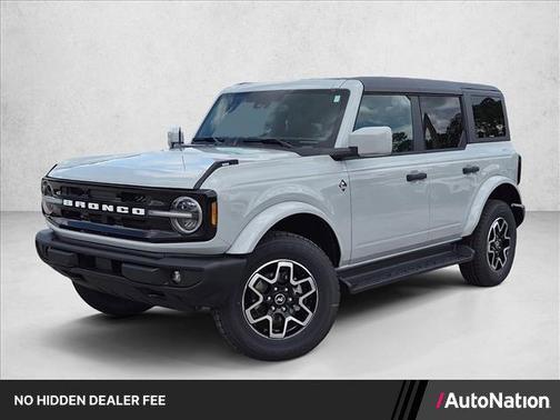 Avalanche Gray 2026 Ford Bronco Outer Banks