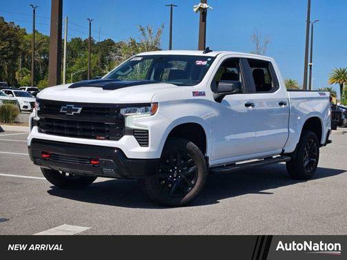 Summit White 2026 Chevrolet Silverado 1500 LT Trail Boss