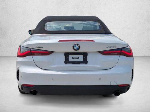 Alpine White 2022 BMW 430 i xDrive