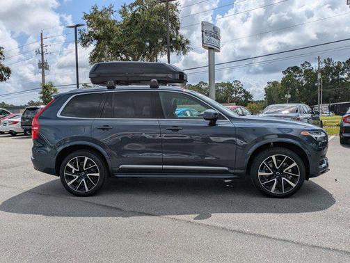 2024 Volvo XC90 B6 Plus Bright Theme 7-Seater