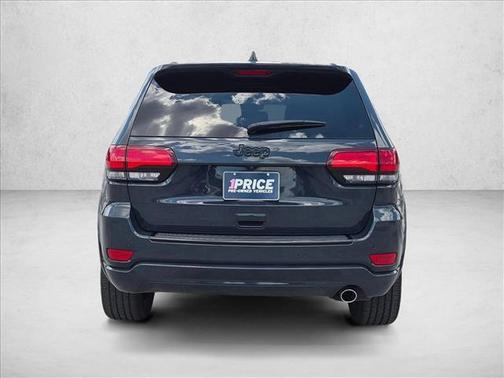 Rhino Clearcoat 2018 Jeep Grand Cherokee Altitude