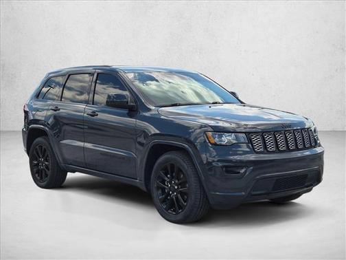 Rhino Clearcoat 2018 Jeep Grand Cherokee Altitude