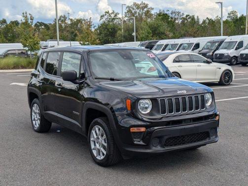 2023 Jeep Renegade Latitude