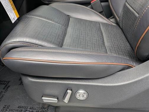 2025 Lincoln Navigator Black Label