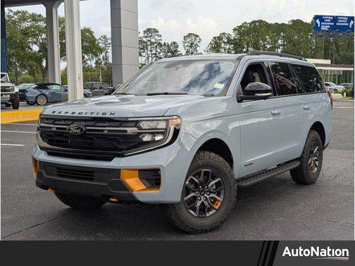 2025 Ford Expedition Tremor